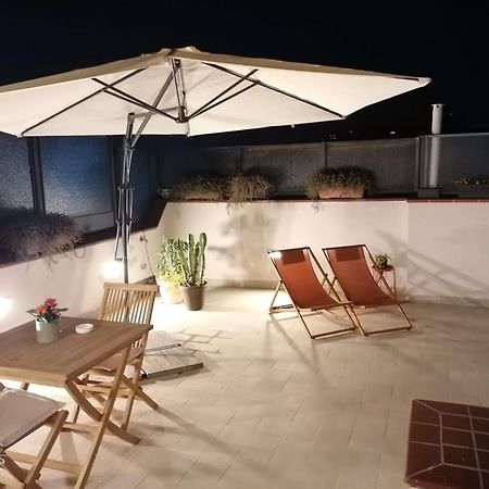 Apartamento Terrazzo 44 Nápoles Exterior foto